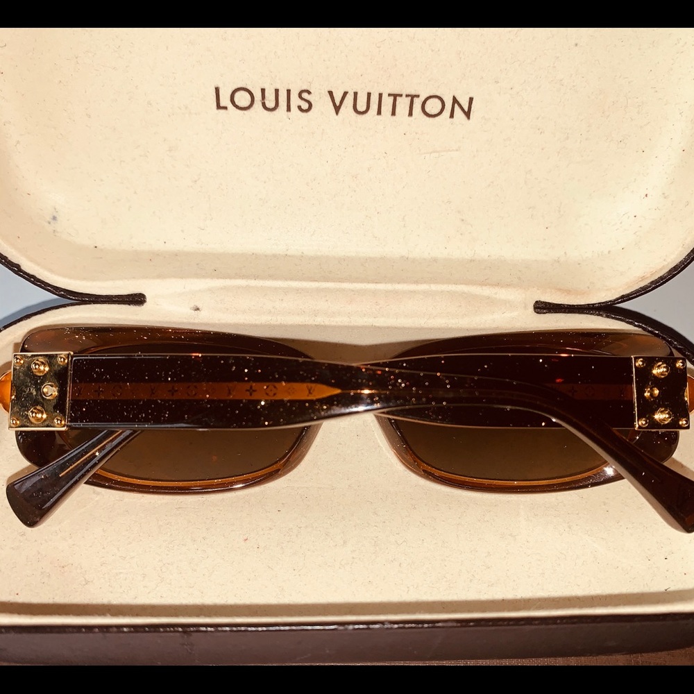 💥Vintage Louis Vuitton Sunglasses💥 - Picture 3 of 8
